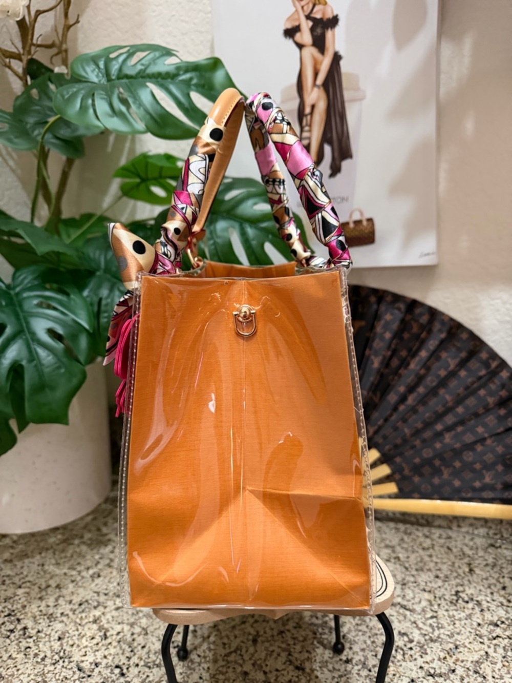 🩷🤍Louis Vuitton Gift Bag Tote🤍🩷 - Picture 4 of 7